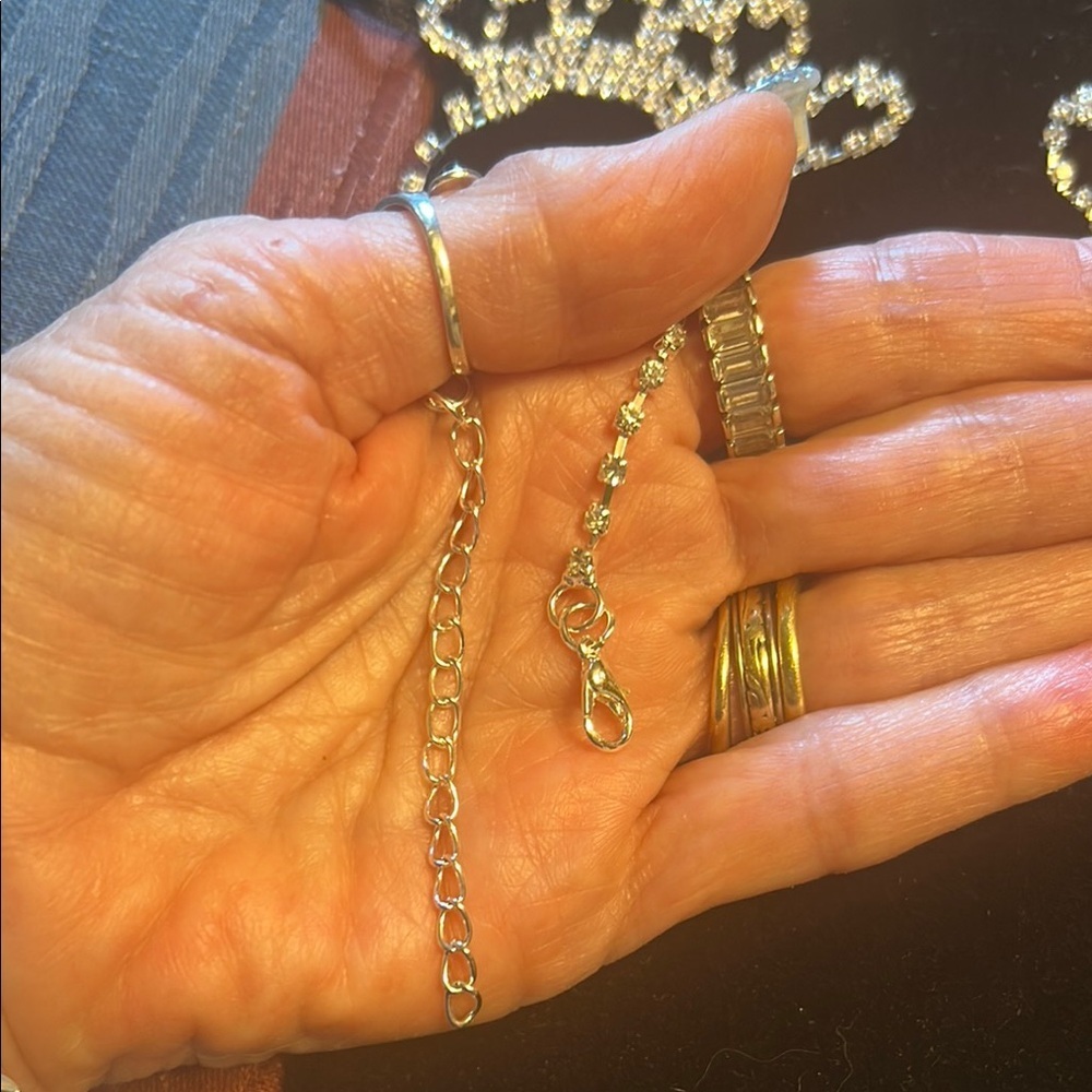 Silver Rhinestone Foot Chain Jewelry/Sandals - Picture 9 of 10